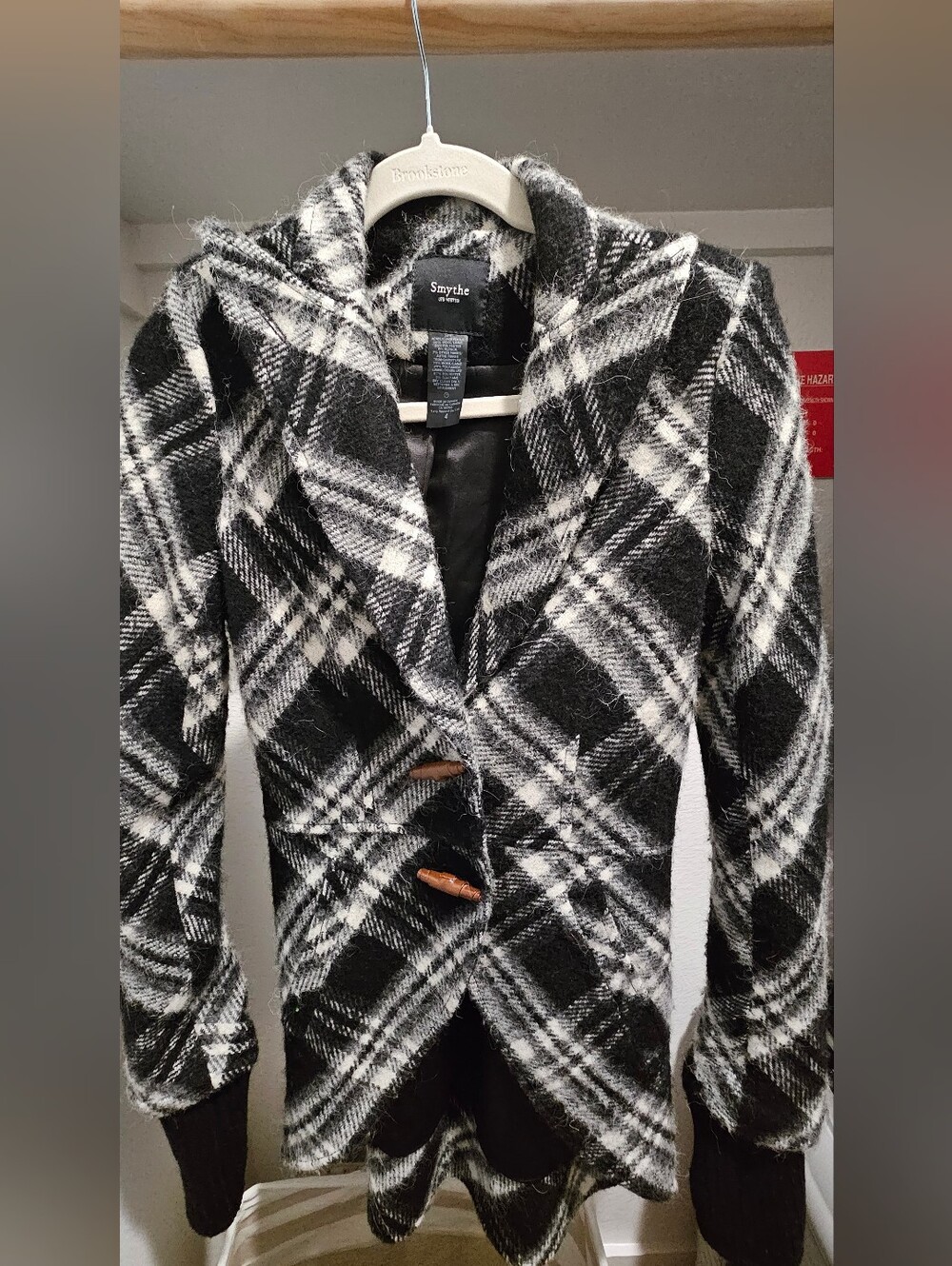 Smythe Black and White Plaid Wool-Blend Blazer with Toggle Buttons Size 4